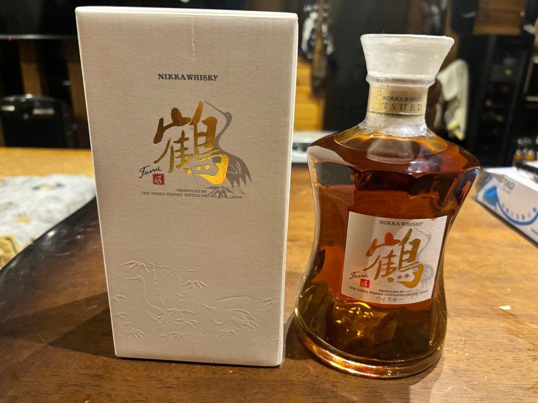 NIKKA WHISKY 鶴 700ml 43% NO2