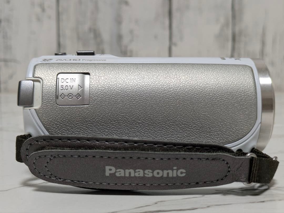 Panasonic　HC-V550M　Wi-Fi機能　ホワイト