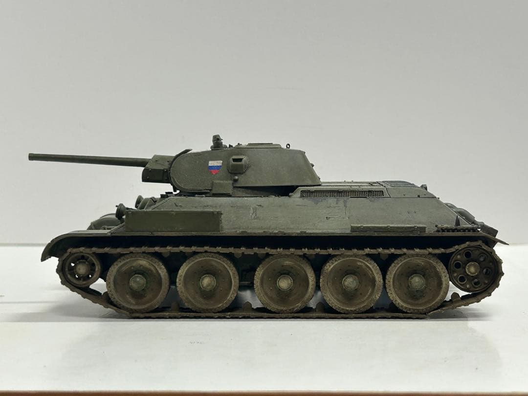ロシア解放軍 T-34-76 mod1941 ドラゴン 1/35 戦車 完成品 ソビエト中