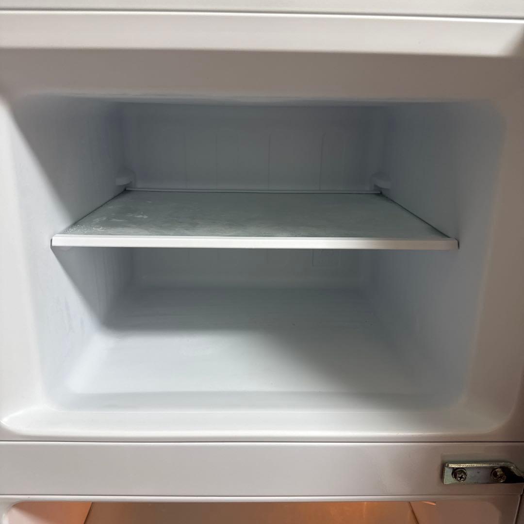 【美品】Hisense 冷蔵庫 HR-B1202 2020年製