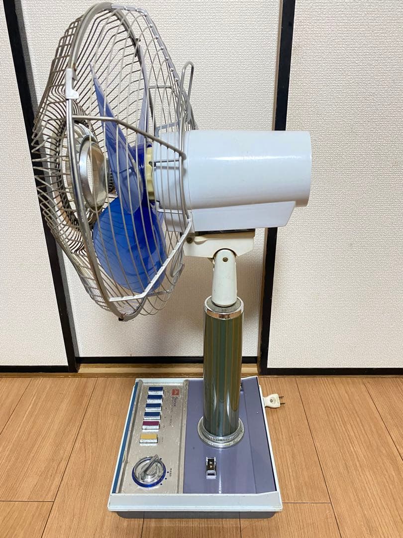 昭和レトロ　東芝扇風機　 H-30EA