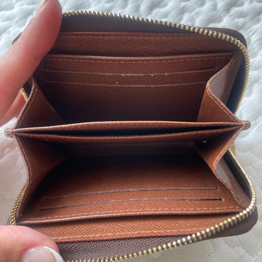 【美品】LOUIS VUITTON ジッピー パース