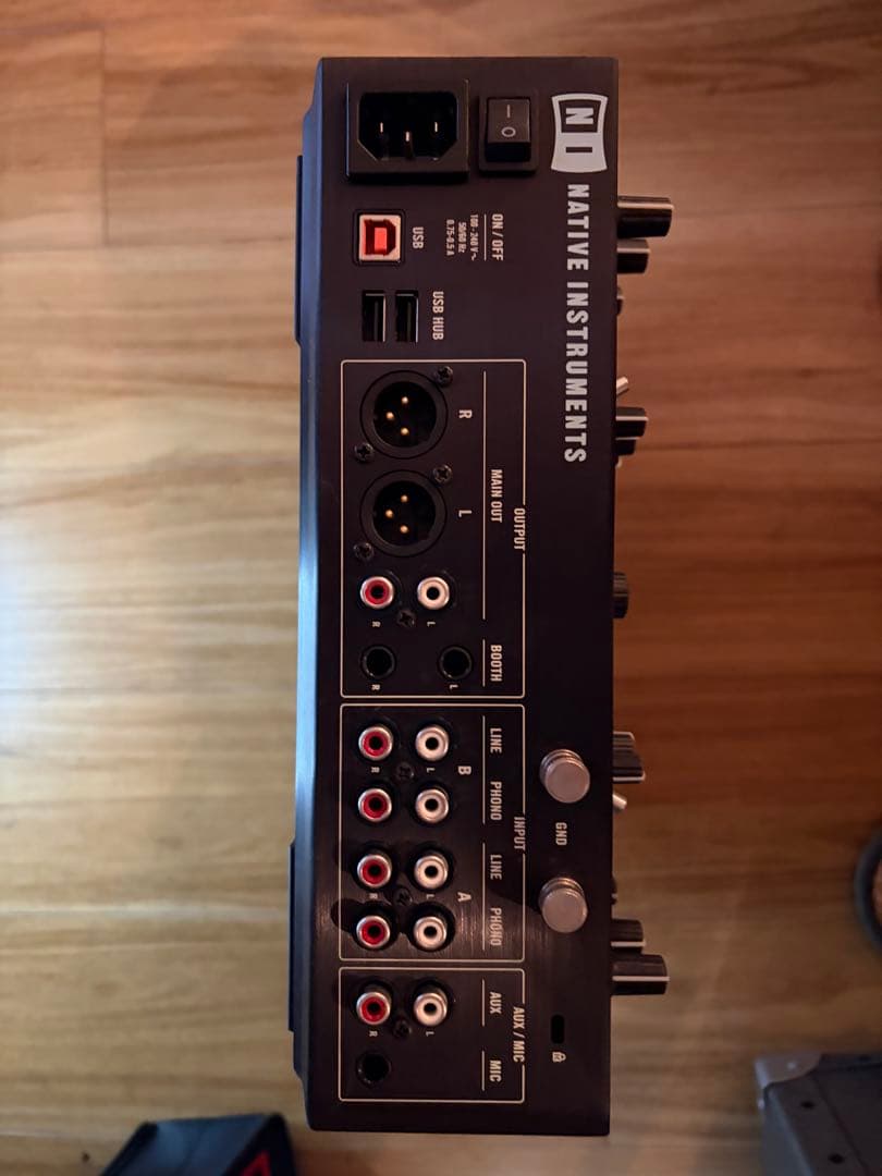 bott さま】TRAKTOR KONTROL Z2 DJミキサー