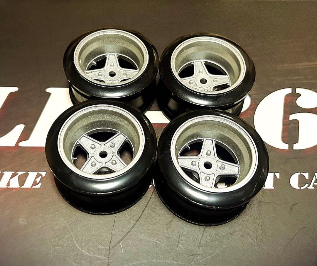 LP-86新品組立済シャーシ+AE86ボディ付