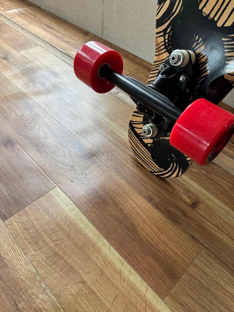 鎧（YOROI）スケートボード ウォーターボーン付