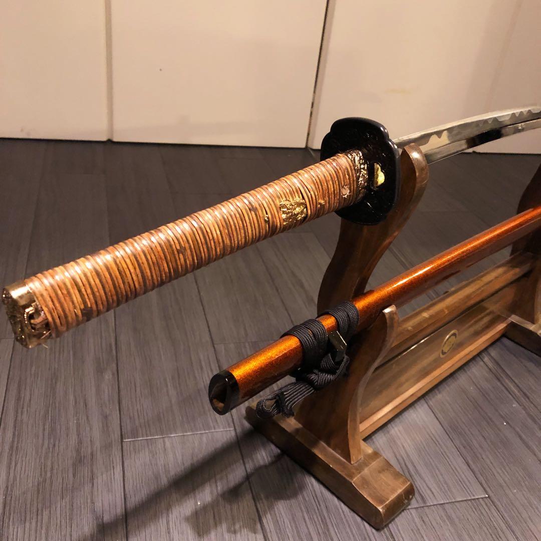 高級模造刀　居合刀　太刀　本研波刃　籐巻拵え　 刃長