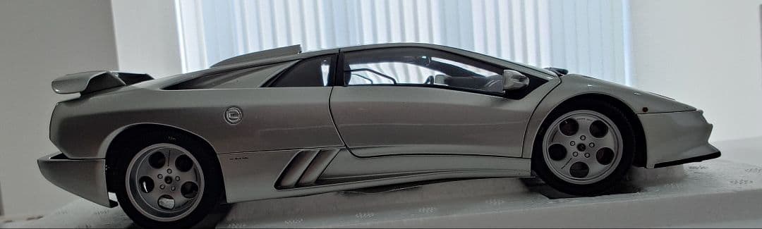 Lamborghini Diablo 1/18 【Auto art】
