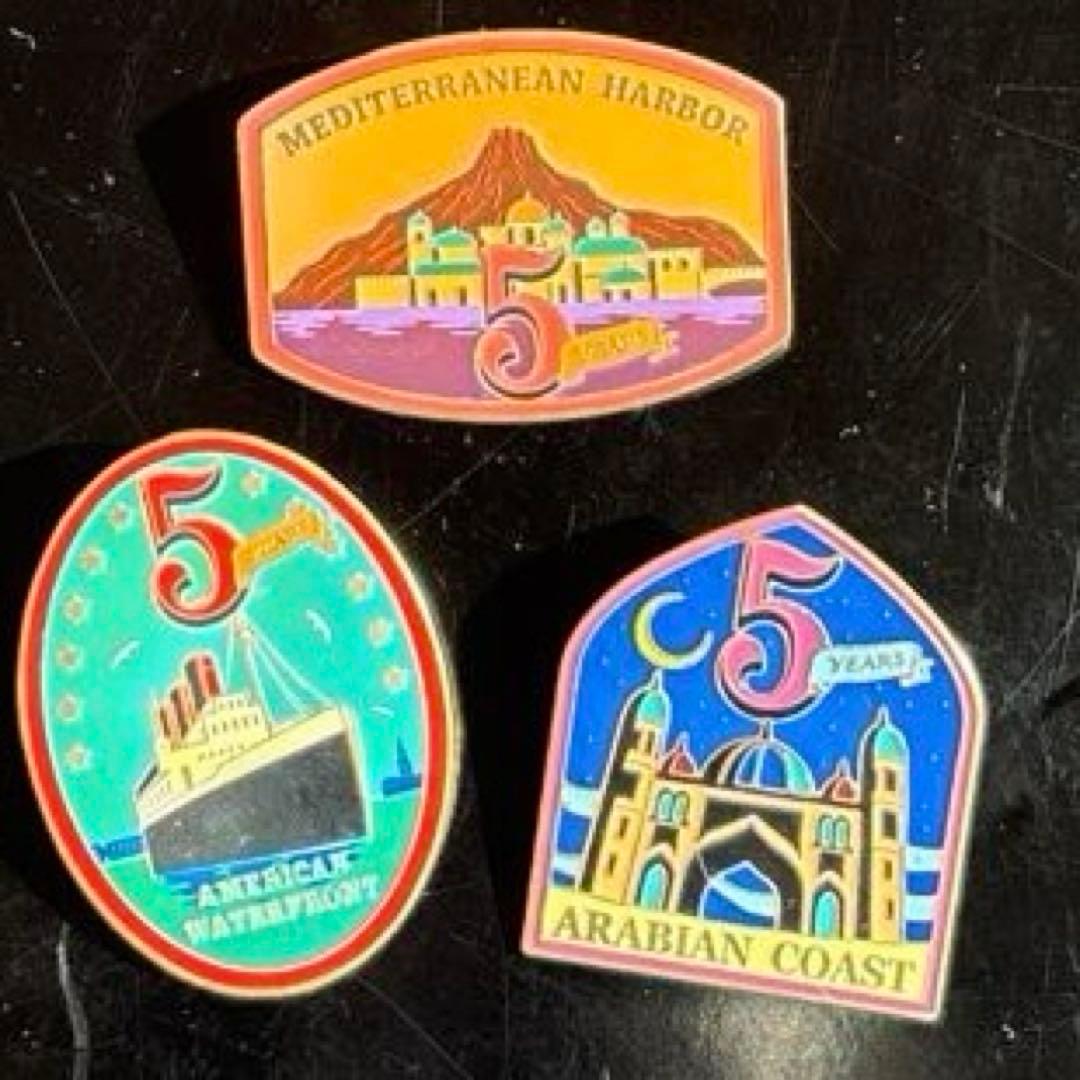 東京ディズニーランド 5周年記念ピンバッジセット