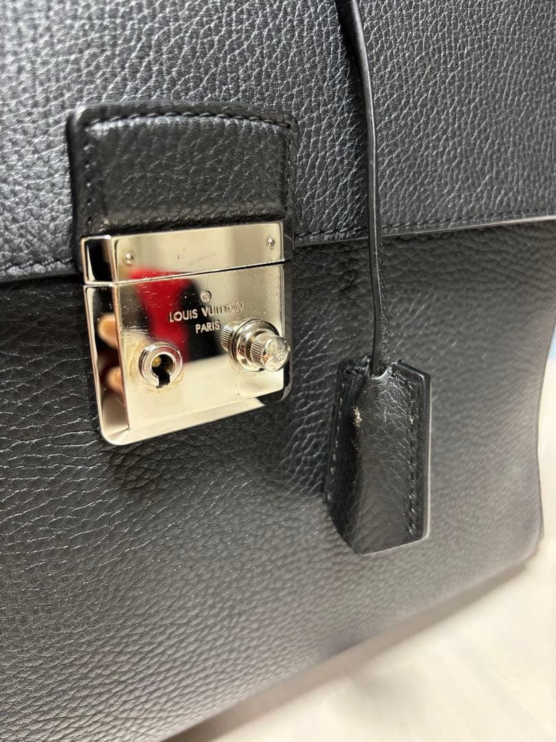 最終値下げ⭐️ルイヴィトン⭐️ドリアントリヨンレザー　ノアール