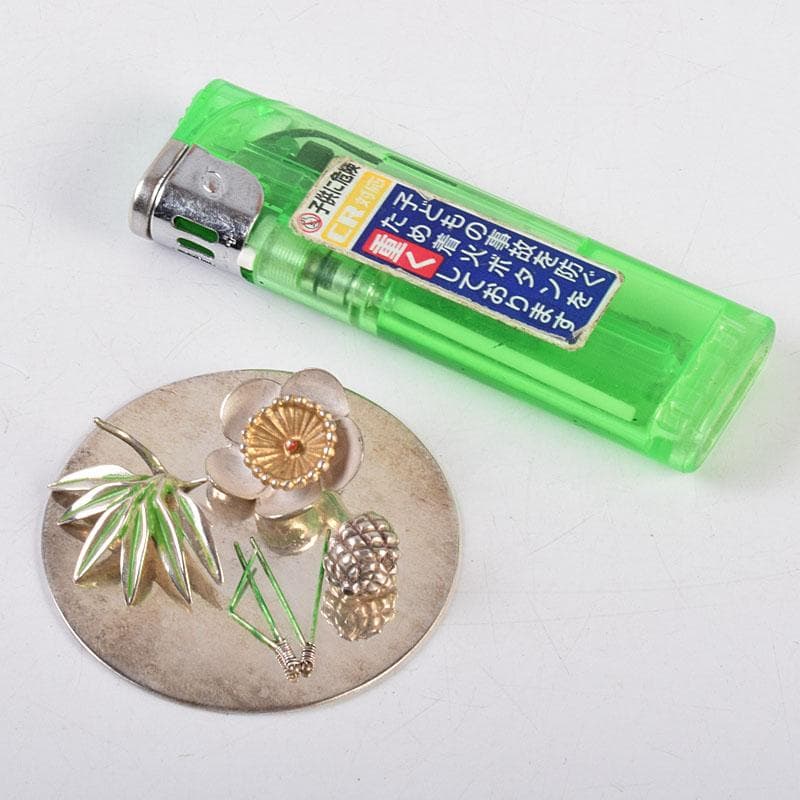 銀製　山本嘉夫（三代　平安梅都）造　松竹梅　置物　共箱　V　R9066