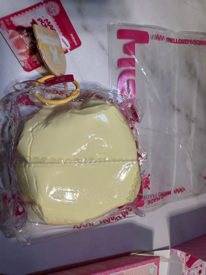 メロジョイスクイーズ 大福シリーズ マンゴー もちもちもち マジック