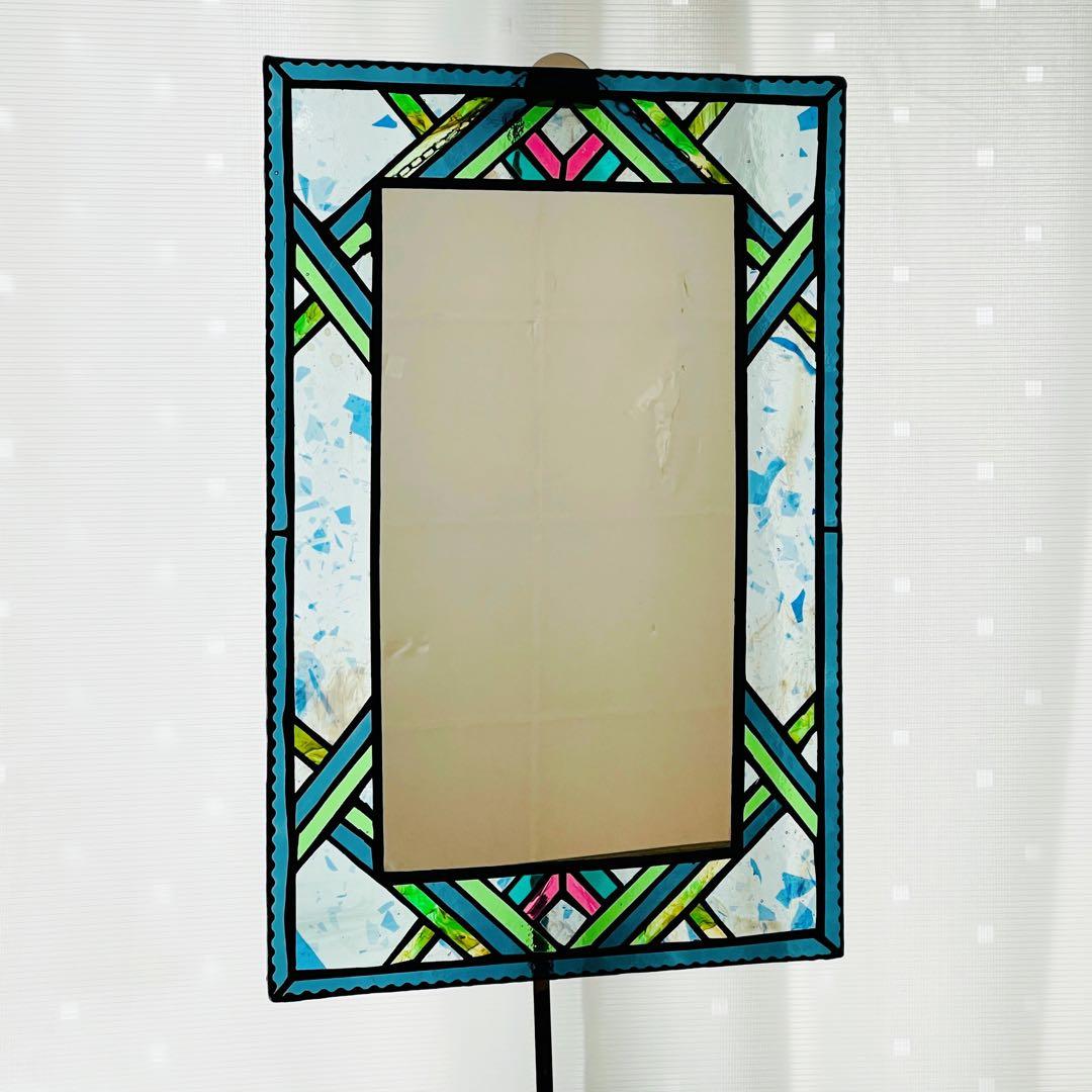 ✮美品✮ ステンドグラス　鏡　壁掛け　ウォールミラー ガラスの壁掛け鏡／ウォールミラー／ステンドグラス／オリーブグリーン