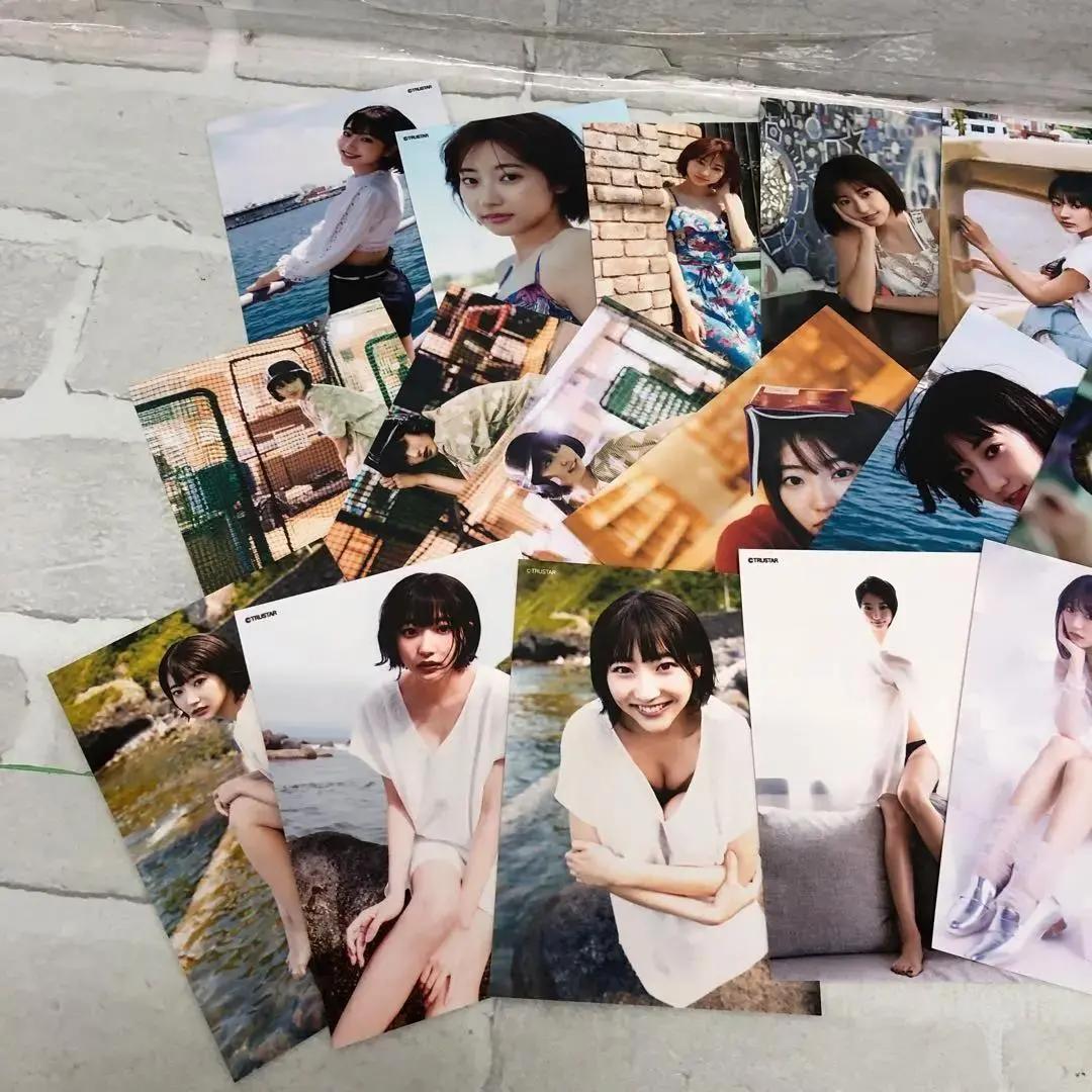 D5065 武田玲奈 グッズまとめ売りカレンダー うちわ クリアファイル 生写真