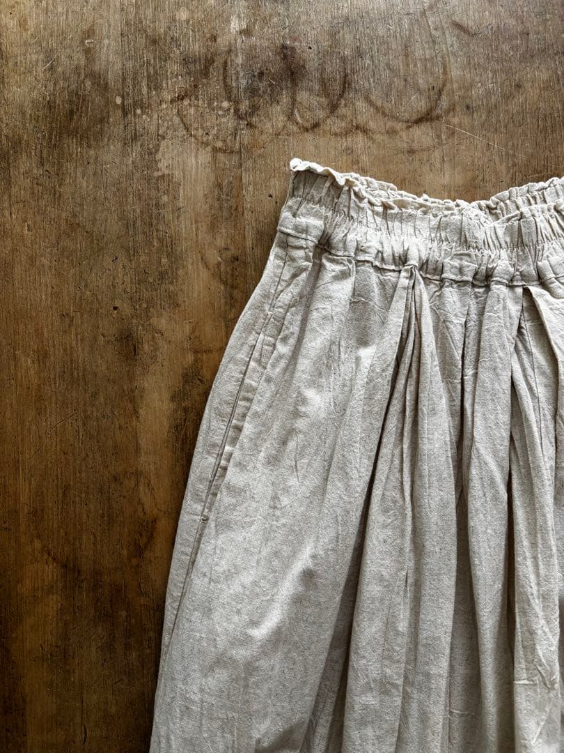 ヂェン先生の日常着 バルーンパンツ 未着用 生成M 綿麻