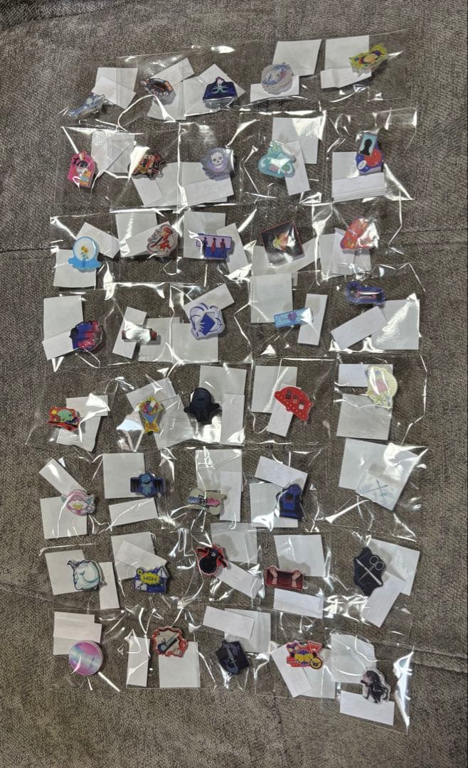 会場限定】Ado POP-UP 楽曲アクリルピンバッジコンプセット(全40種