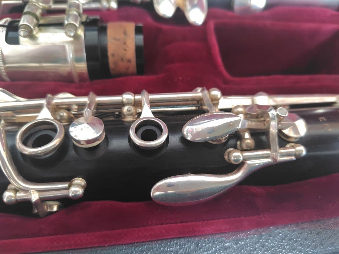 クランポン B♭ クラリネット Ｅ13 （美品／要リペア）★