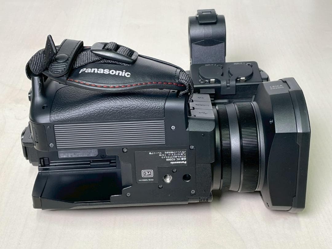 Panasonic HC-X2000　業務用ビデオカメラ