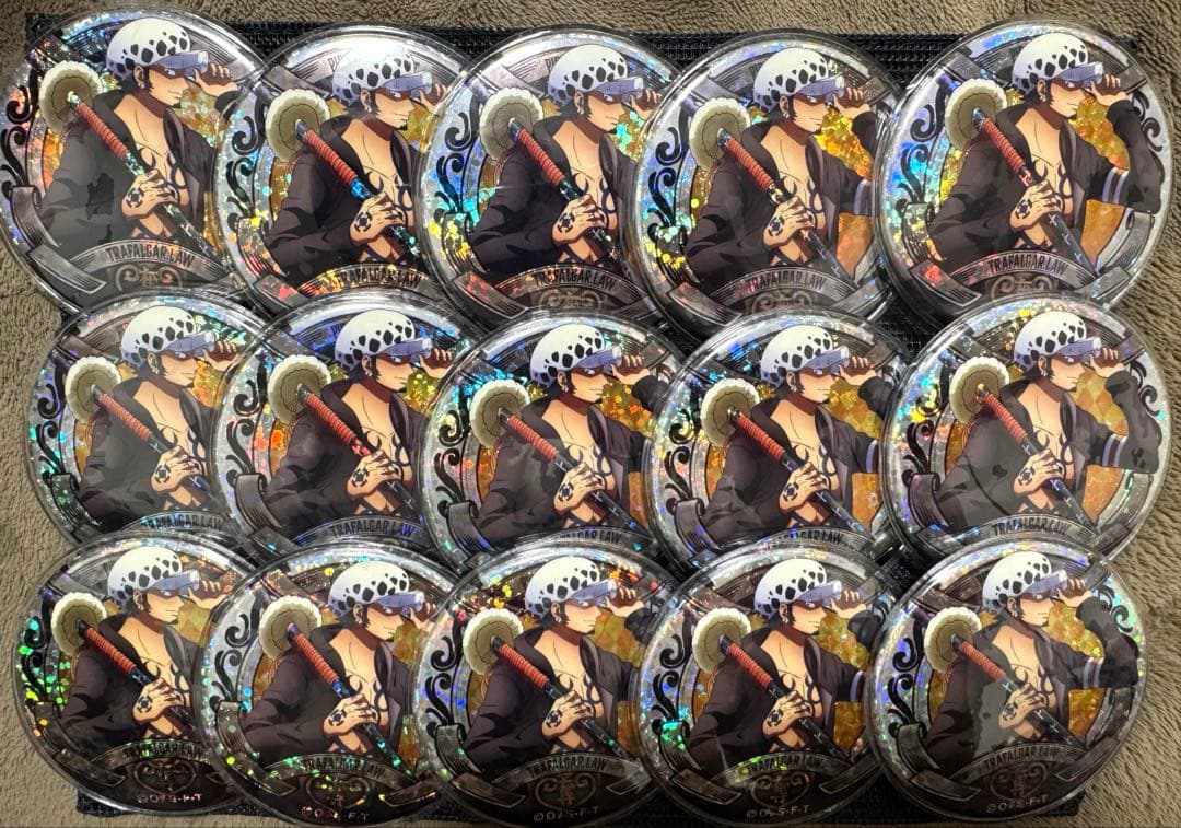 トラファルガー・ ロー 輩缶バッジ SHINE 15点 トラファルガー・ ロー 輩缶バッジ SHINE 15点｜輩缶バッジ ロー