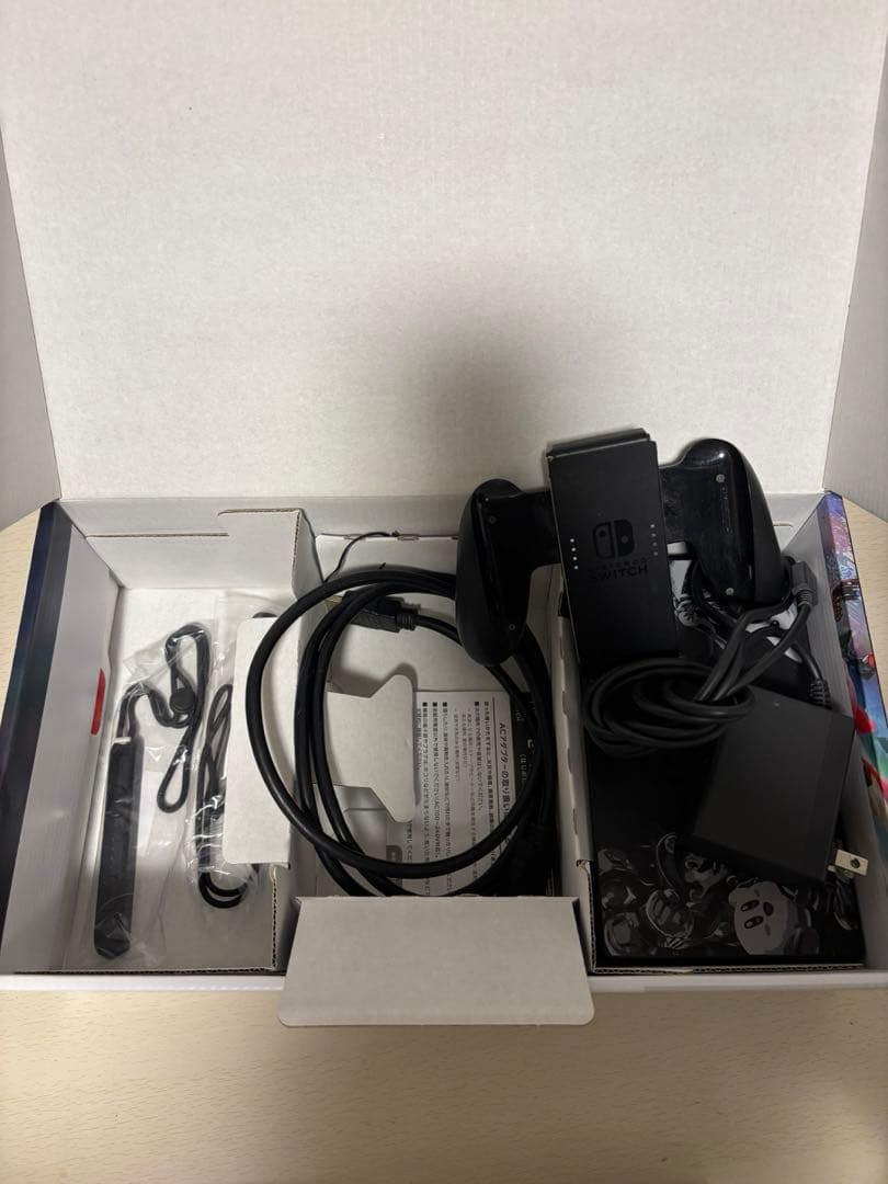 さ*け様 Nintendo Switch スマブラエディション 本体 箱付き