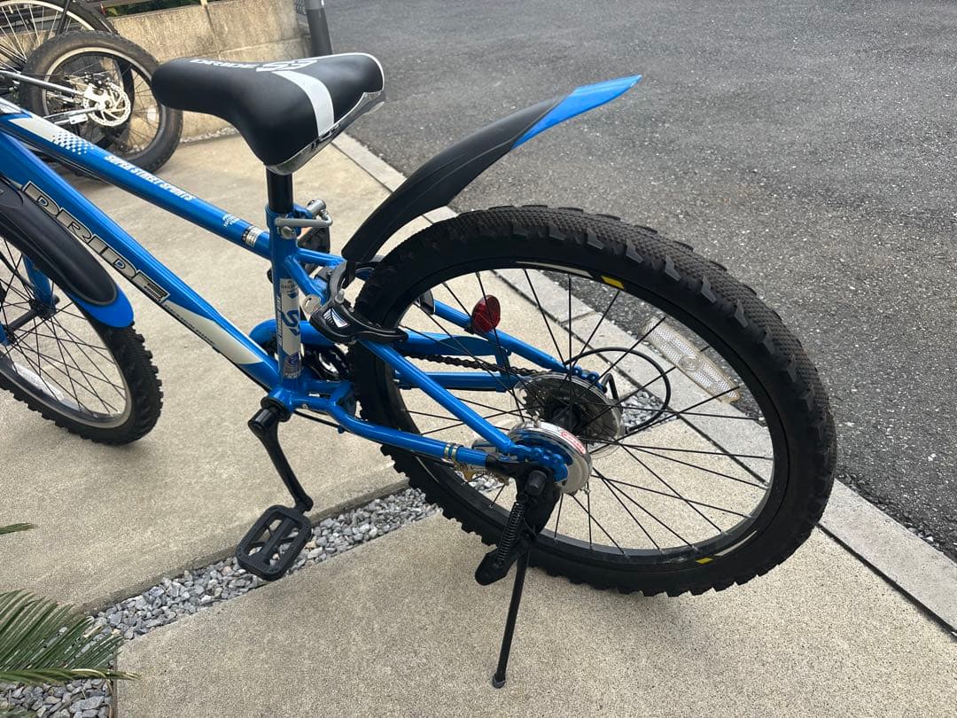 松戸市　美品　子供用自転車　22インチ