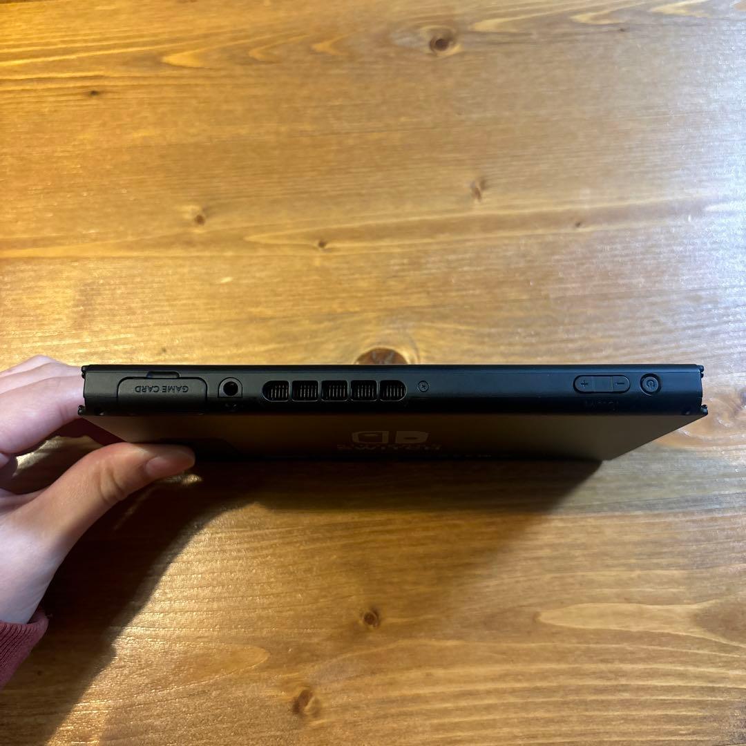 Nintendo Switch 本体 青/緑 ジョイコン　ケース付き