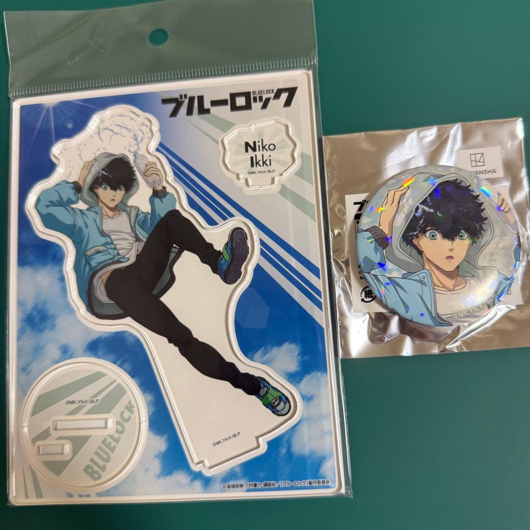 ブルーロック ロフト 二子一揮 アクスタ&缶バッジ - メルカリ