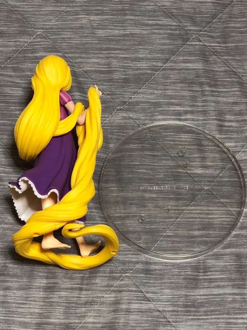 ディズニー プレミアムフィギュア Qposket プレミアムドール