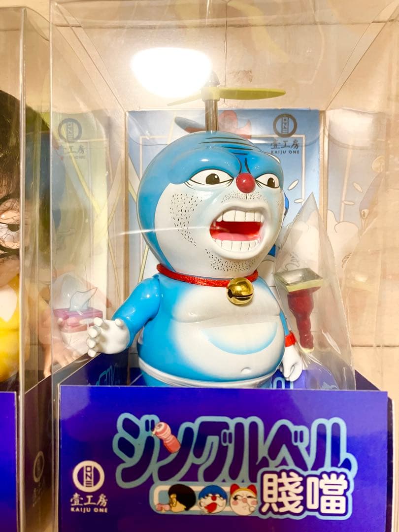 激レア　KAIJU ONE ドラえもん Nasty Dong Family