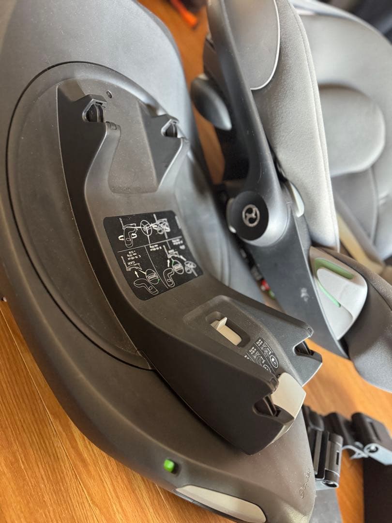 Cybex Cloud G i-Size ベビーシート ISOFIXベース付き