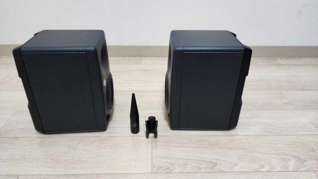 NEUMANN】KH80 DSP（ペア）＋MA1セット NEUMANN KH 80 DSP A G(ペア)+