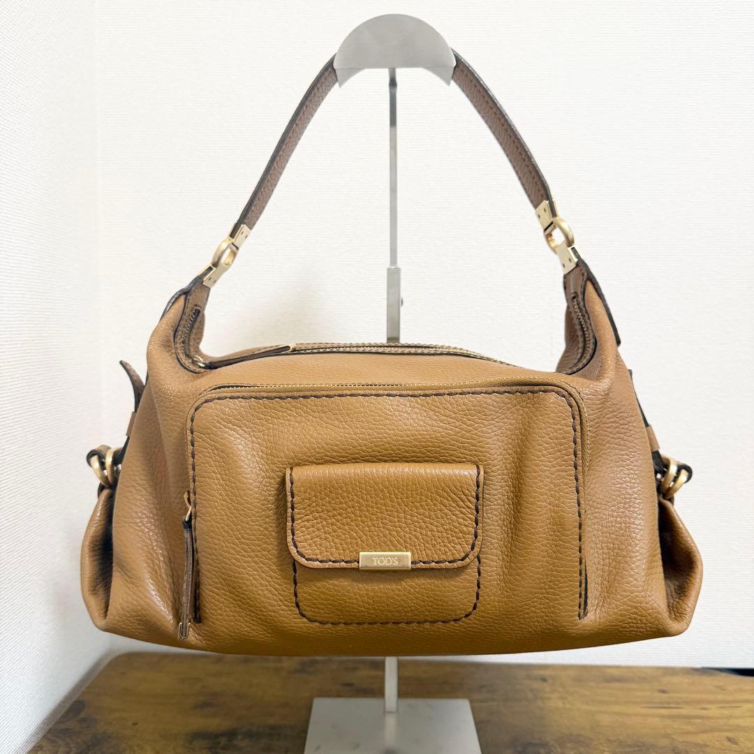 トッズ　ワンショルダー　ハンドバッグ　トート　シボ革　レザー　ブラウン系