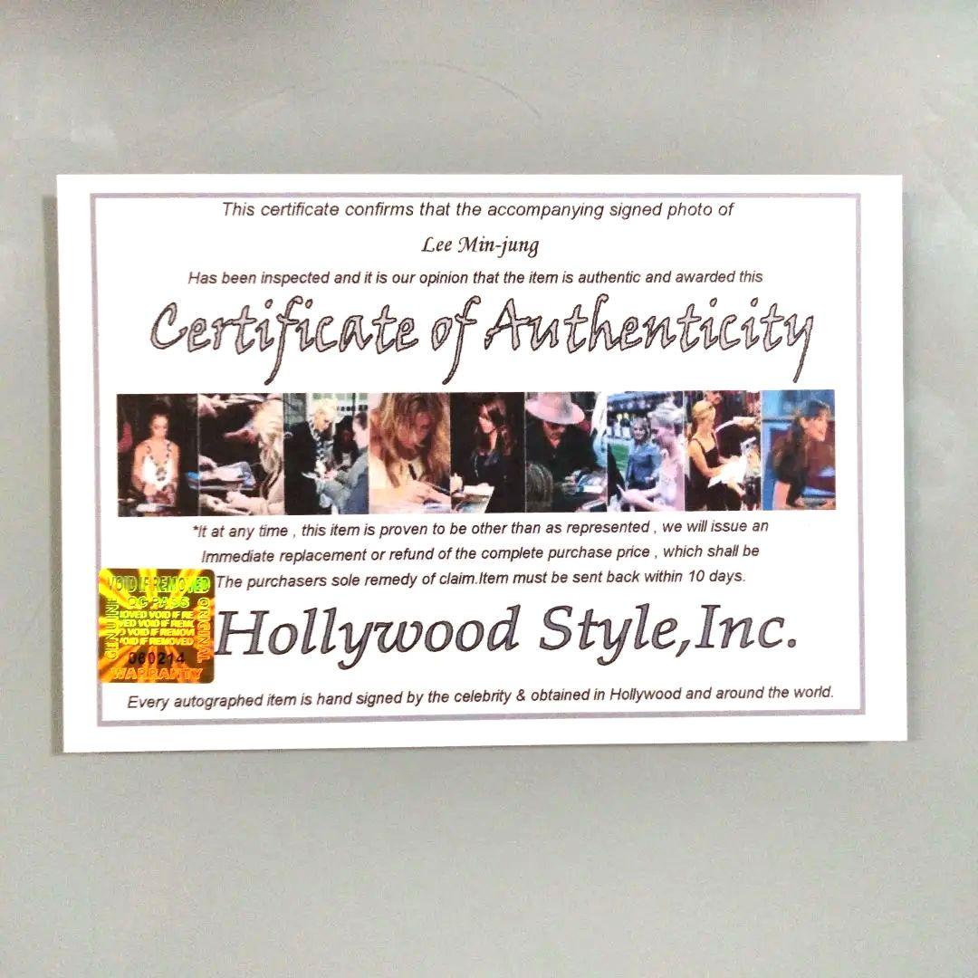 セール中…イ・ミンジョン直筆サイン入り2Lサイズ写真…Lee Min Jung