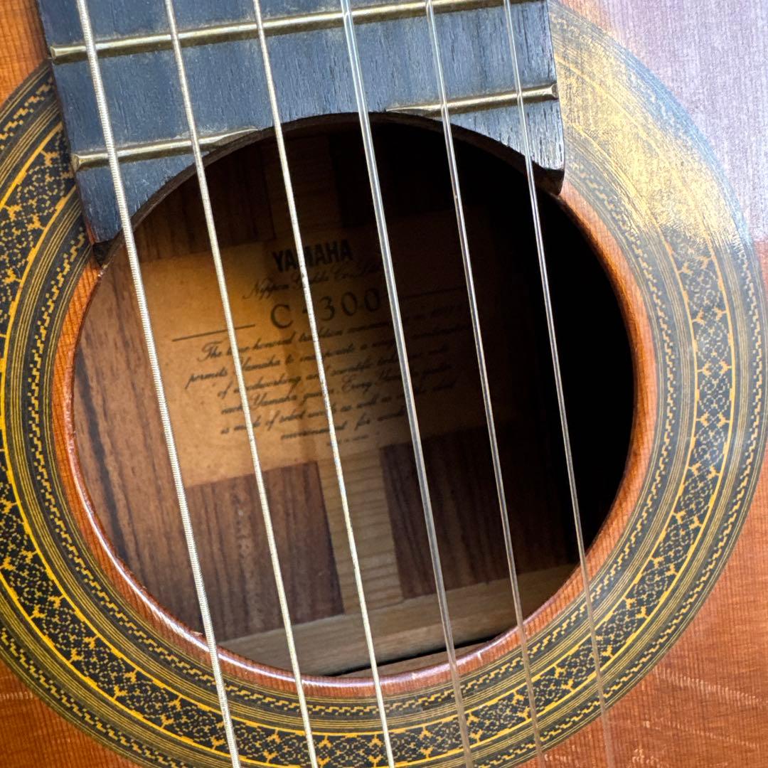 YAMAHA C-300 トップ単板 クラシックギター ガットギター ヤマハ
