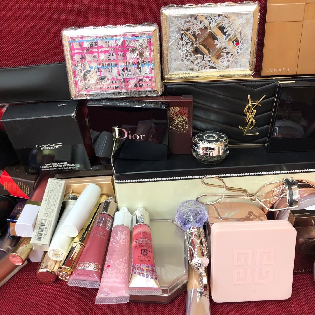 ♥cr463-B202　デパコス・プチプラ　コスメ　大量　まとめ