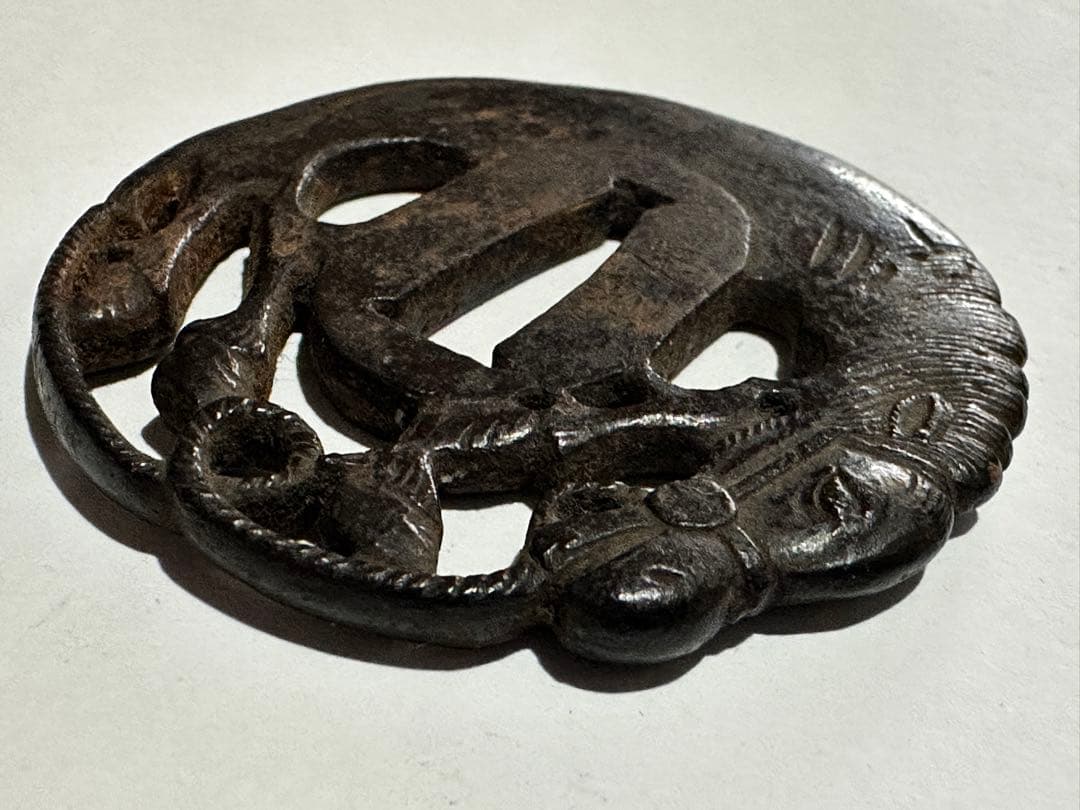 時代刀装具 鉄鐔 鉄鍔 馬図透かし彫 透かし鍔 刀剣 武具 拵え