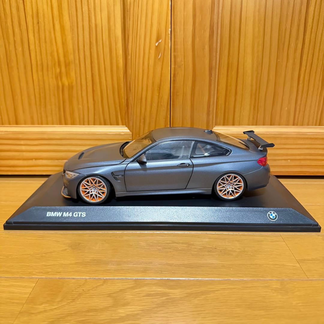 ミニチャンプス 1/18 BMW M4 GTS 2016 ダークグレー