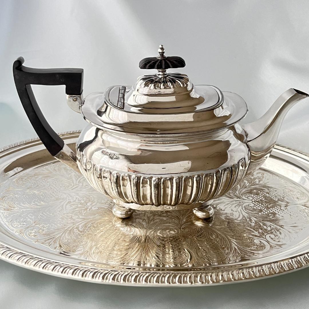 Walker & Hall】 ティーポット 【シルバープレート】