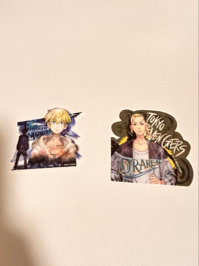 東京リベンジャーズ まとめ売り フィギュア ステッカー しおり 缶バッジ