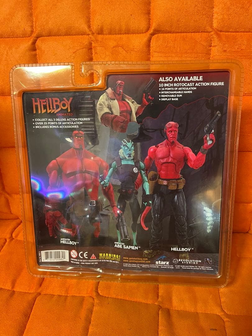 ジェントルジャイアント ヘルボーイ HELLBOY - メルカリ