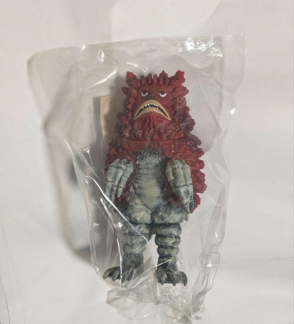 プレミアムバンダイ 総天然色 ウルトラQ ガラモン ペギラ ゴメス ソフビ