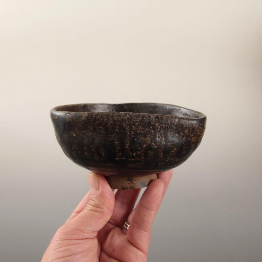 黒唐津 茶碗 17世紀 古唐津 茶道具 古美術 古道具 アンティーク