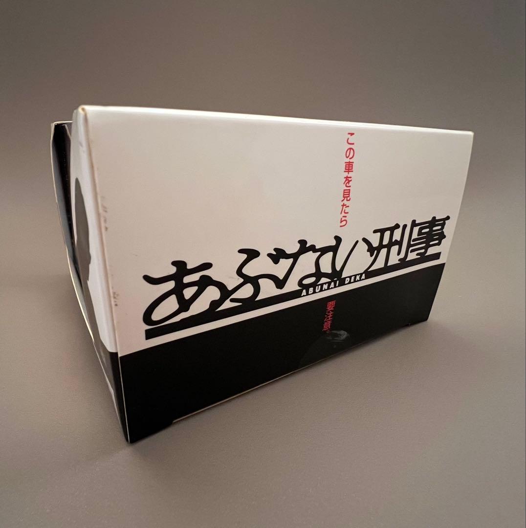 未開封　アオシマ1/43 あぶない刑事港3号　ダークブルーツートン日産レパード