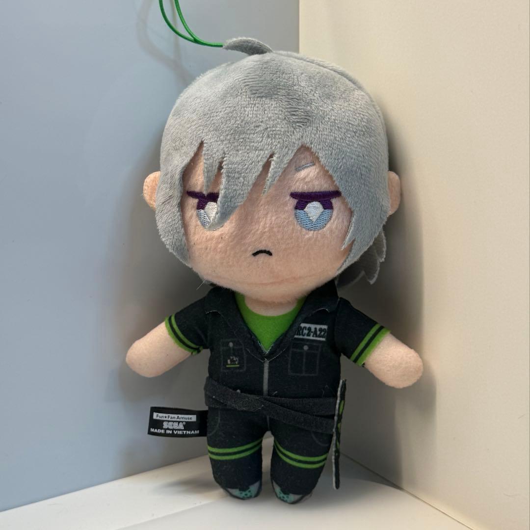 ツイステ シルバー 運動着 ぬいぐるみ - メルカリ