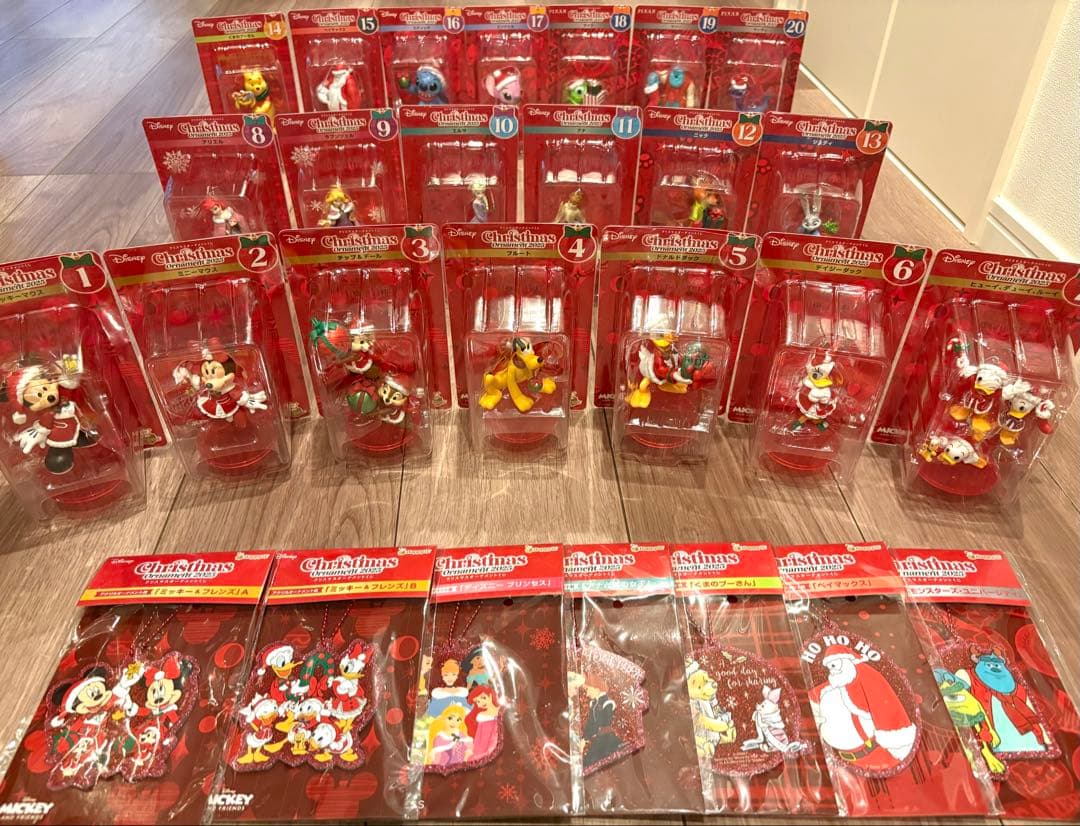 ディズニー クリスマスオーナメントくじ 2025 フィギュア 全種 27点