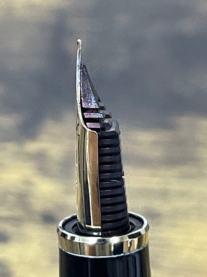 旧型ニブ ホワイトゴールド F プロフィット 21 セーラー 万年筆 21k