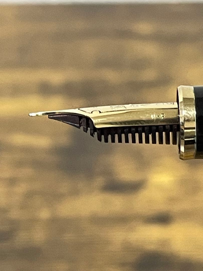 旧型ニブ ホワイトゴールド F プロフィット 21 セーラー 万年筆 21k