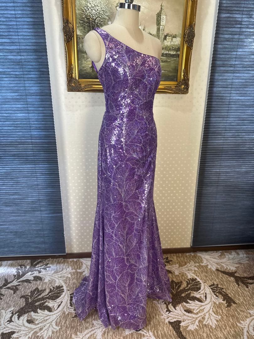 紫色 スパンコール 片肩ドレス