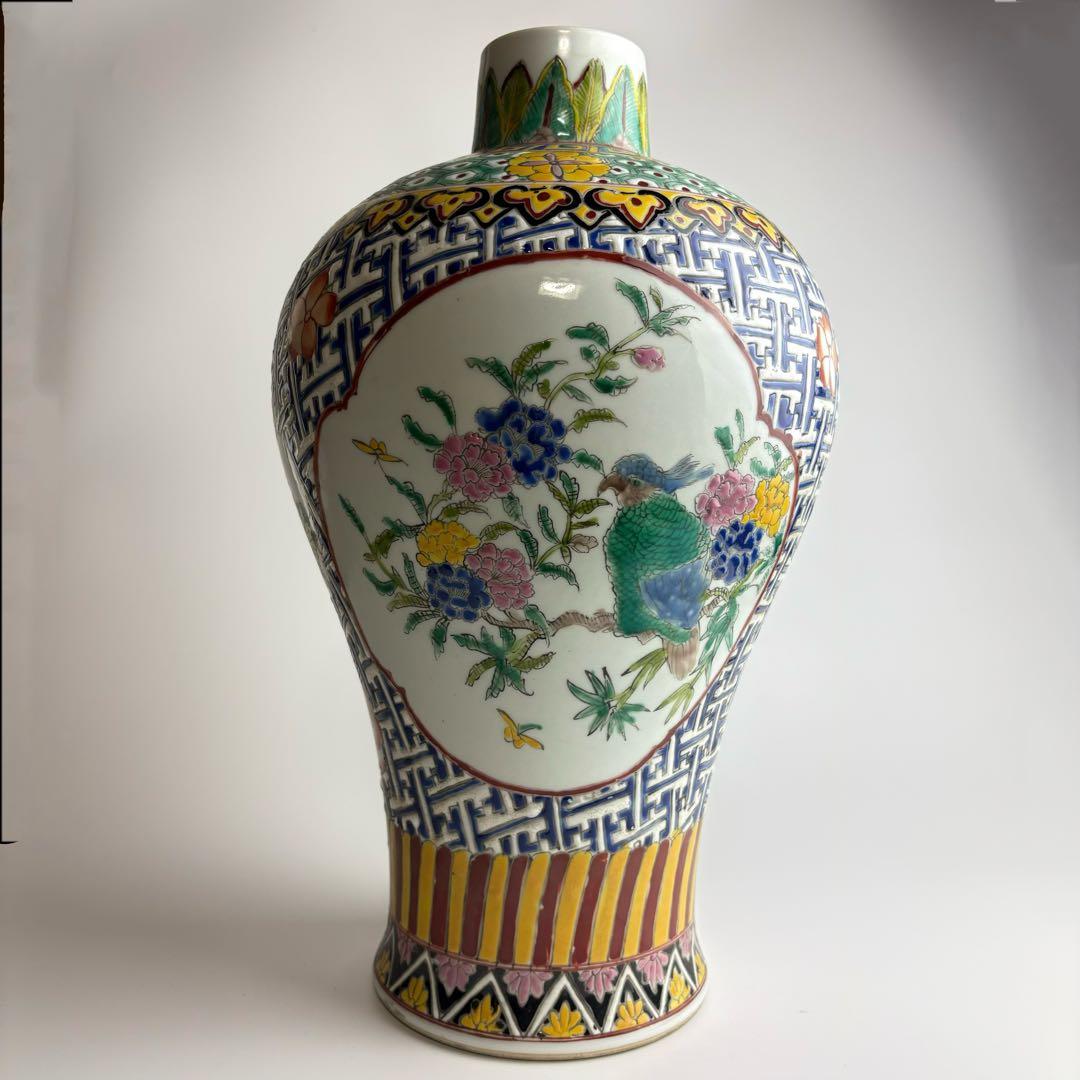 中国美術 粉彩大壺 在銘 送料込み 中国美術 色絵 脆い 粉彩