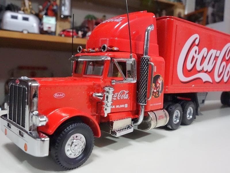 コカコーラ マッチボックストラック トレーラー メタル製 サンタトラック