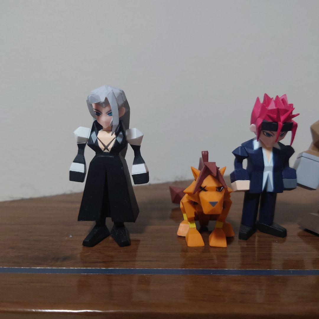 ファイナルファンタジー7 シークレット クラウド 女装 ミニフィギュア含む全種類